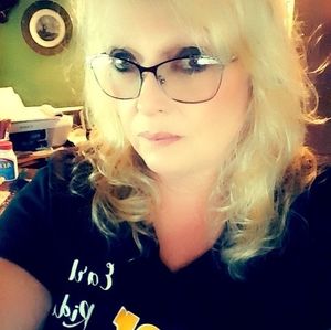 Meet your Posher, Sherry